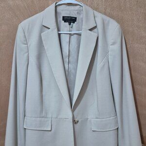 Jones New York , size 16, Tan